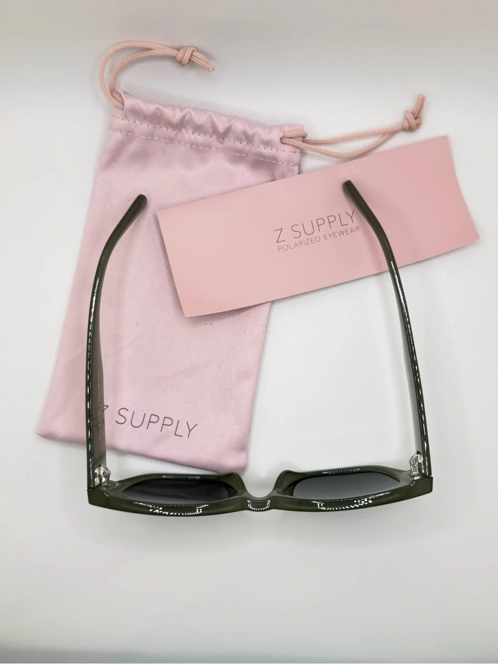 Z SUPPLY Women’s Olive Polarized Sunglasses NWT